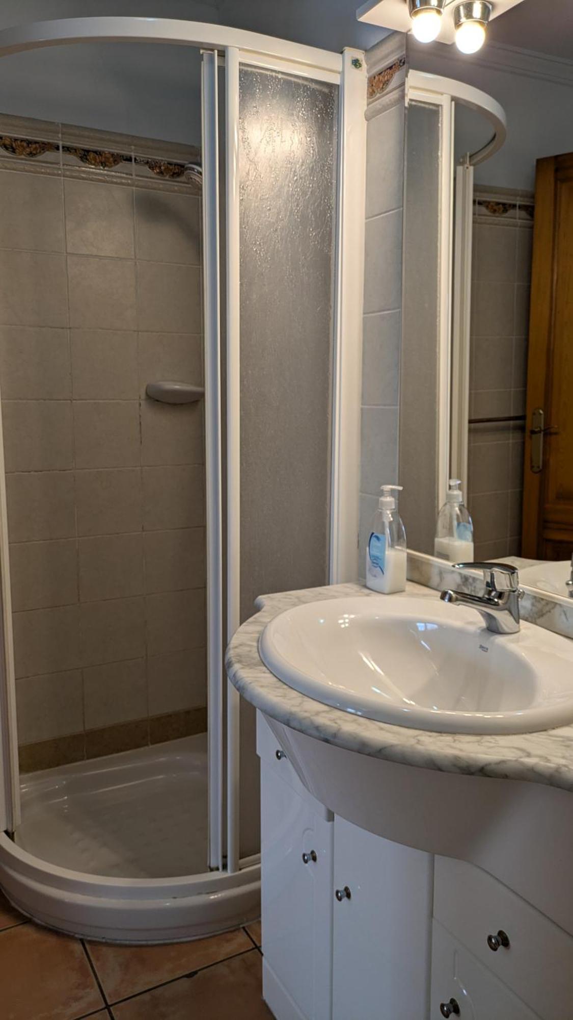 Homestay Casa Rosa Alcalali
